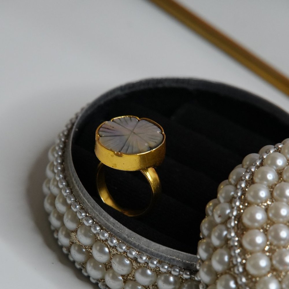 Brand New Gold Plated with BAROQUE Pearl LIMITED EDITION bohemian finger Ring